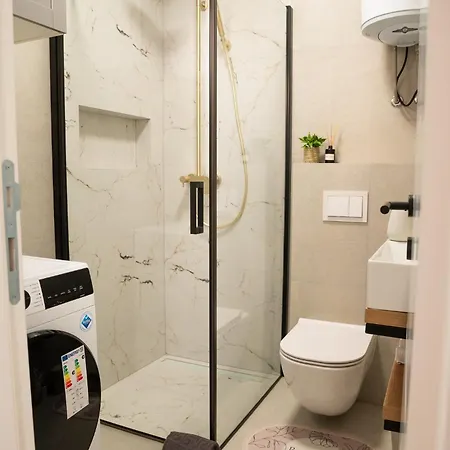 Sanmar Apartment *