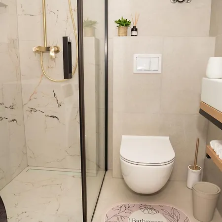 Sanmar Apartment *